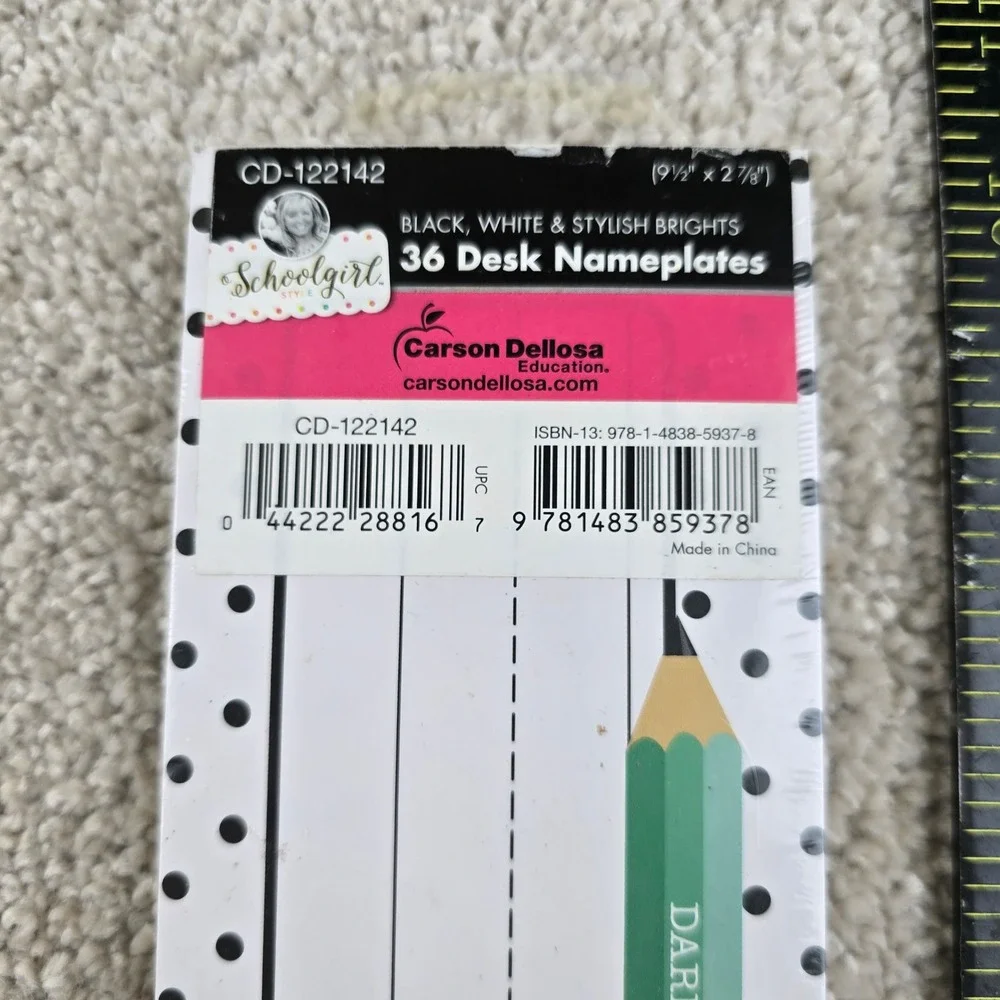 Carson Dellosa Desk Nameplates Black White Stylish Brights Polka Dot CD-122142